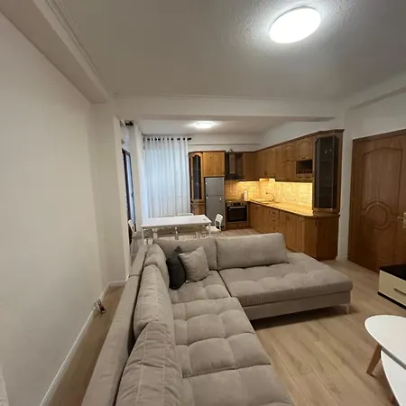 Az Apartament Pogradec
